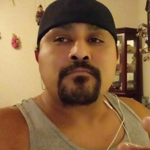 Meet your Posher, Julio - Picture 1 of 1